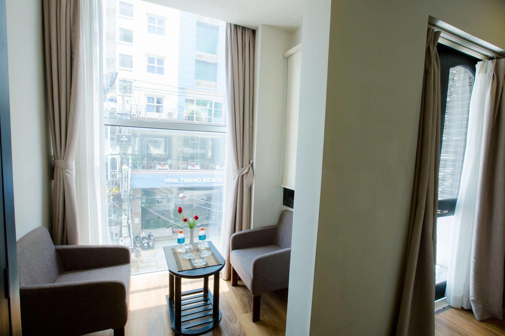 Sun Flower Hotel Нячанг Экстерьер фото