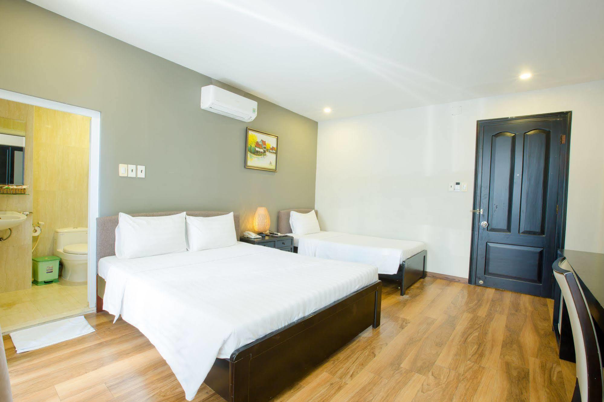 Sun Flower Hotel Нячанг Экстерьер фото