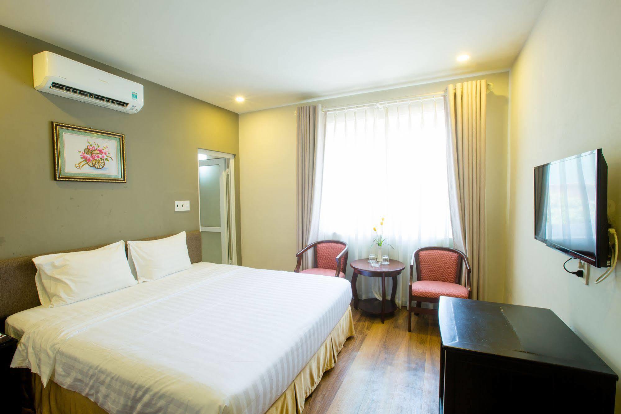 Sun Flower Hotel Нячанг Экстерьер фото