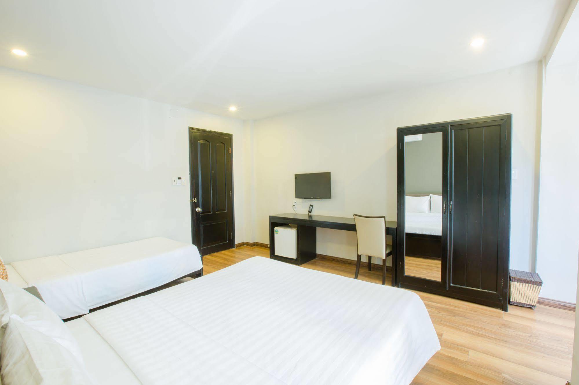 Sun Flower Hotel Нячанг Экстерьер фото
