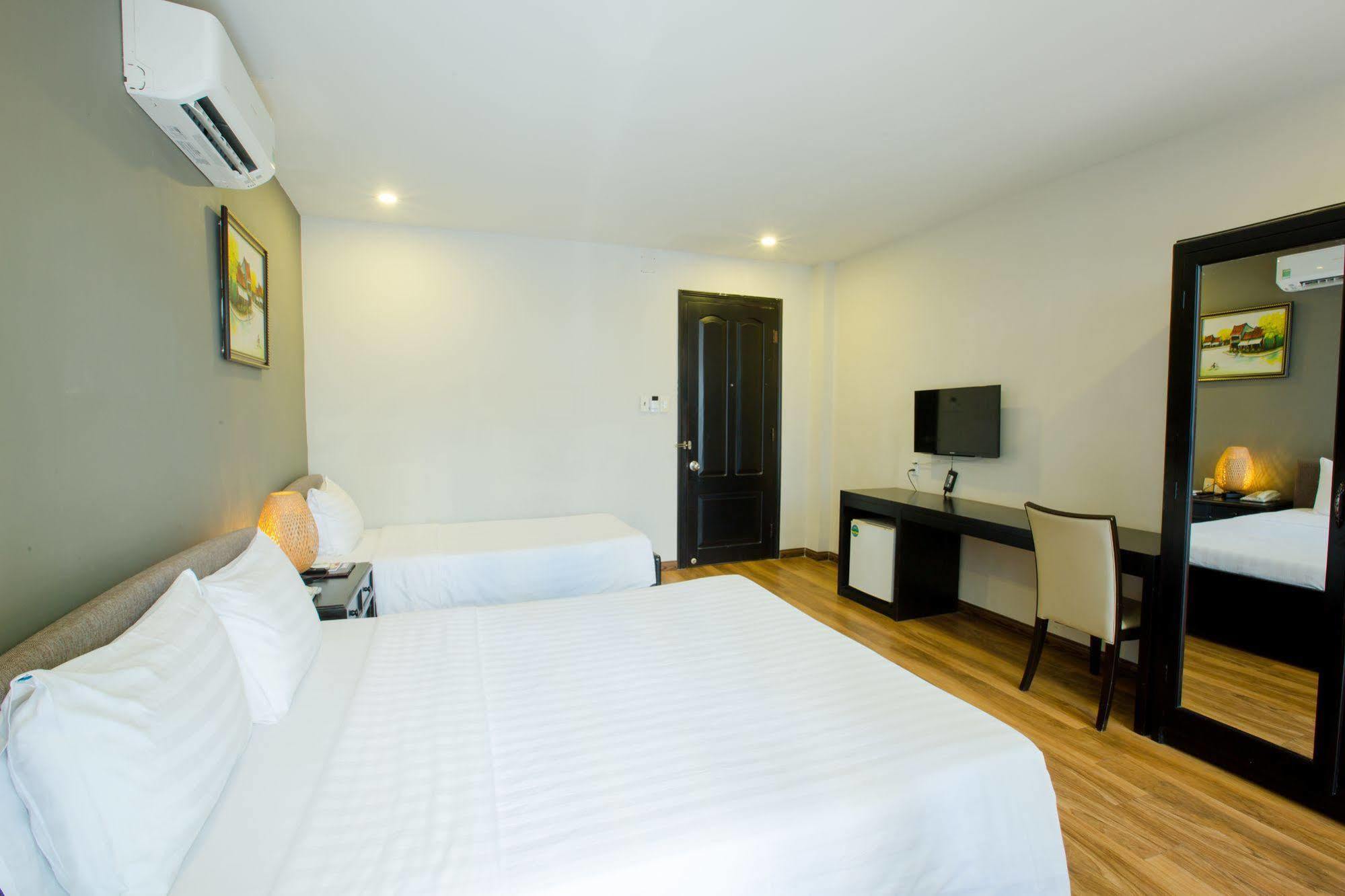 Sun Flower Hotel Нячанг Экстерьер фото